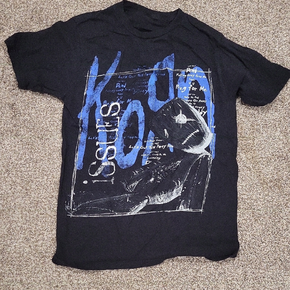 Black Korn Band T-Shirt with Blue and White Design